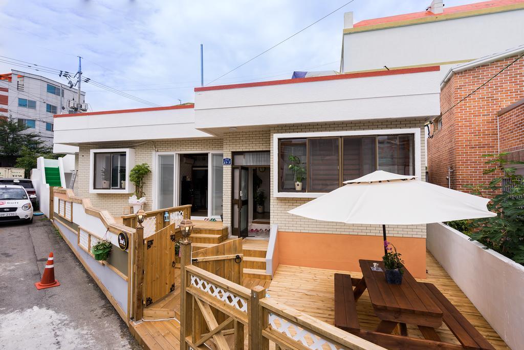 Yours Guesthouse In Tongyeong Dış mekan fotoğraf