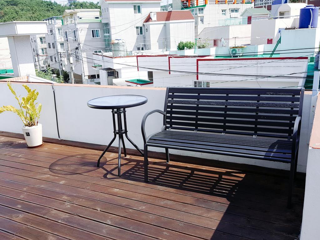 Yours Guesthouse In Tongyeong Dış mekan fotoğraf